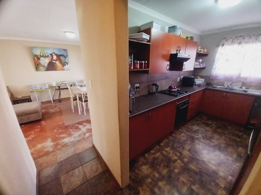 2 Bedroom Property for Sale in Vaalpark Free State